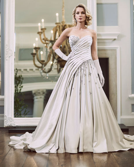 Ian Stuart | Glitterbomb | Vows.ie | Home of Say Yes To The Dress Ian Stuart | Glitterbomb | Vows.ie | Home of Say Yes To The Dress